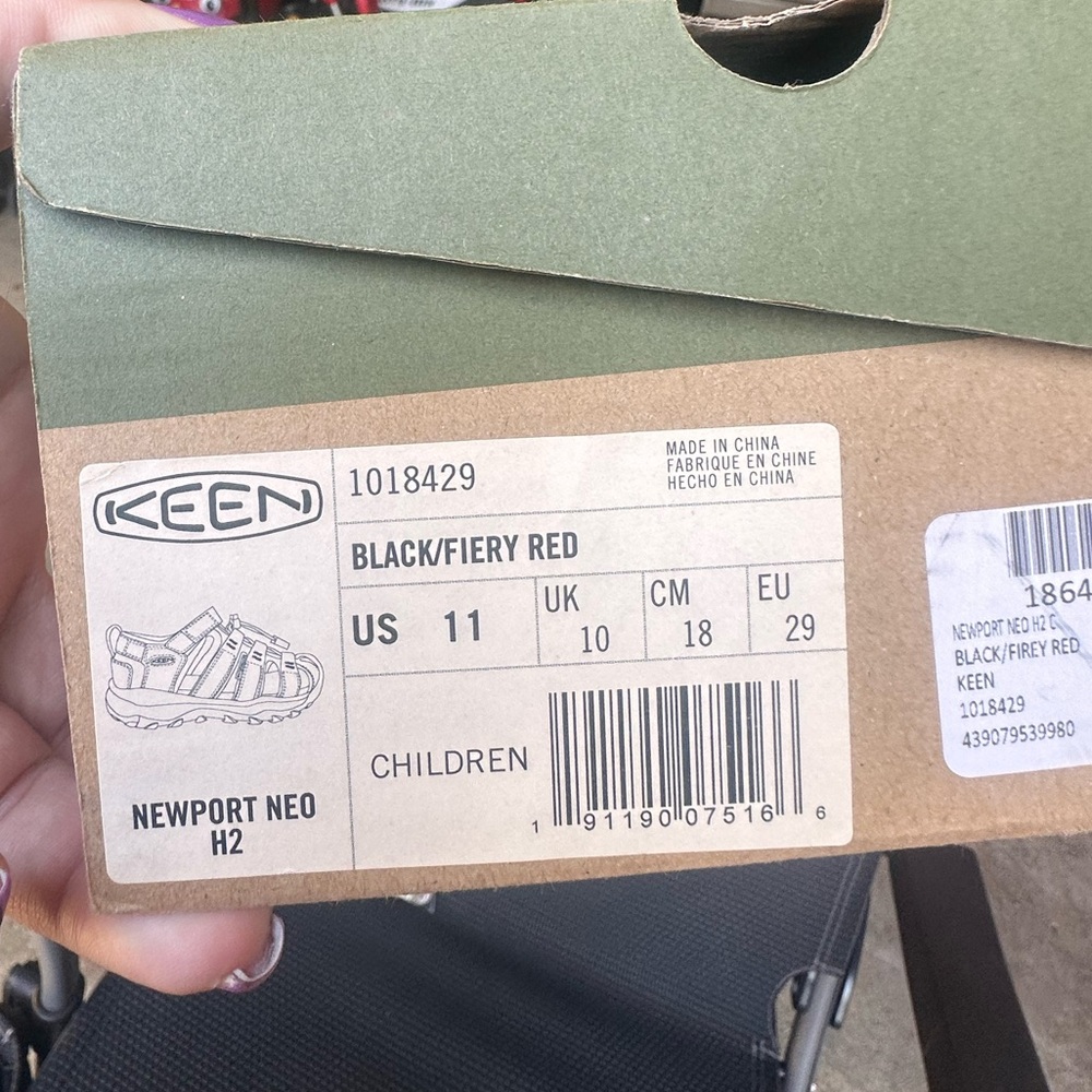 Keen Newport Neo H2 Kids Sandals - Black and Red
